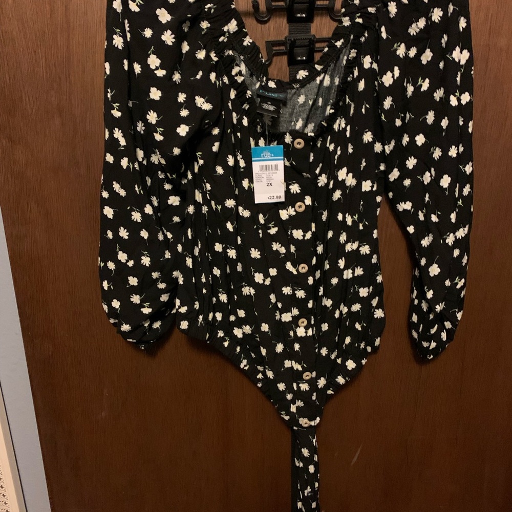 Off the shoulder button up tie shirt